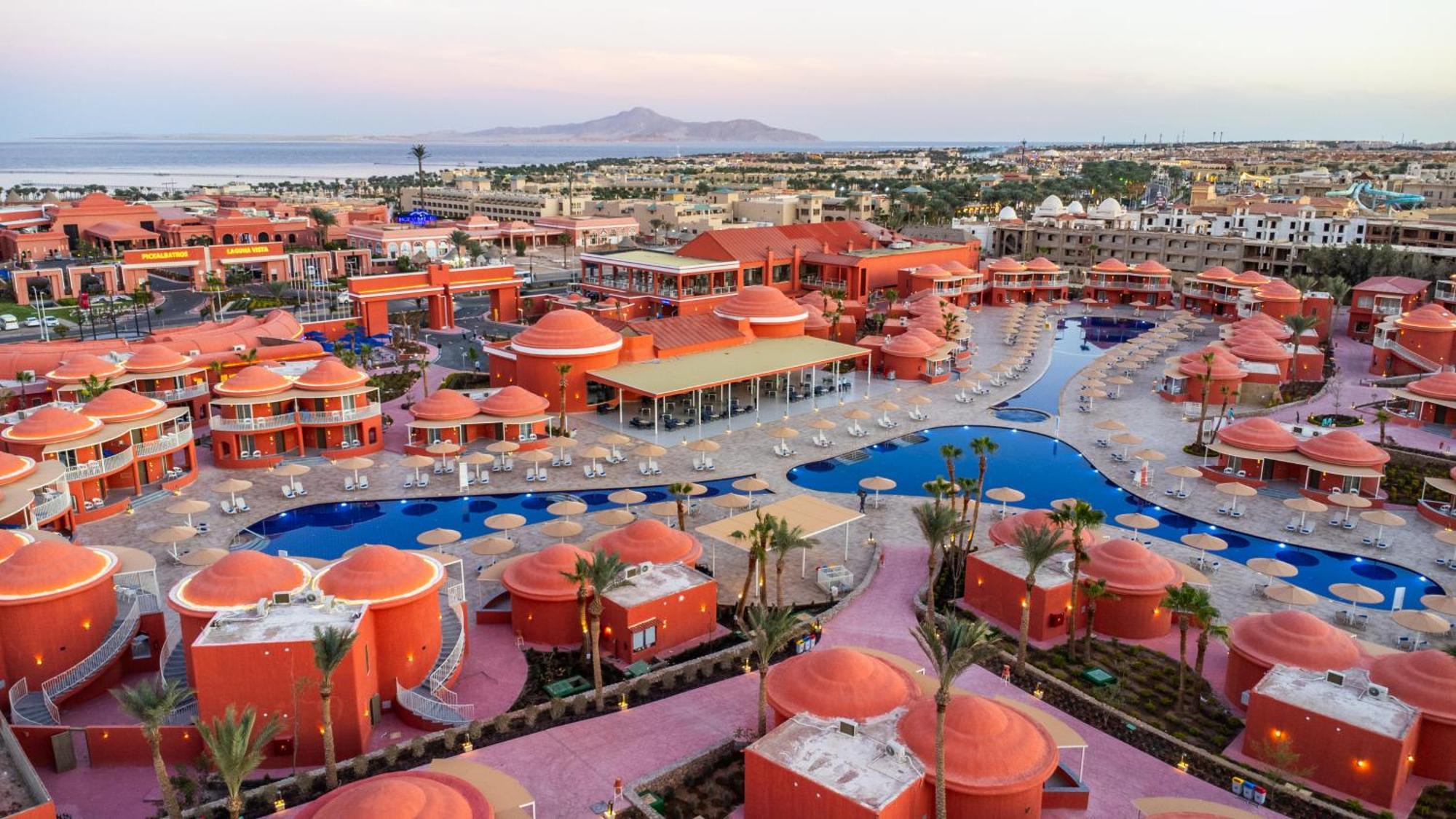 Pickalbatros Laguna Club Resort Sharm El Sheikh Bagian luar foto Aerial view of the resort