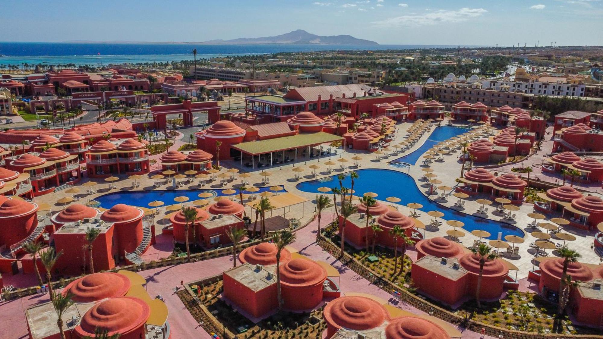 Pickalbatros Laguna Club Resort Sharm El Sheikh Bagian luar foto Aerial view of the resort